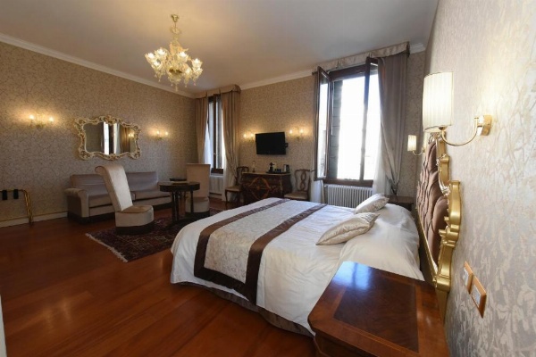 40.17 SAN MARCO image 13