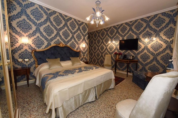 40.17 SAN MARCO image 29